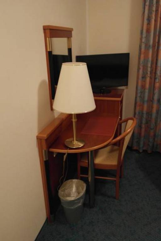 Hotel Jahnhaus Langenfeld  Rum bild